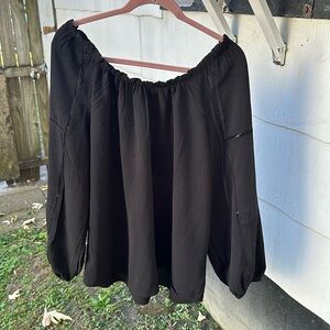 Cotilco coffee til cocktail black off the shoulders top